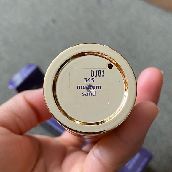 NWT Tarte 34S Face Tape™ Foundation Featherlight Full Coverage Makeup - Picture 14 of 16